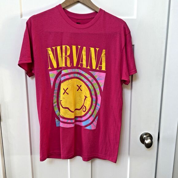 Nirvana Graphic Tee Womens Medium‎ Pink Smiley Face Dazed Acid Wash 100% Cotton - Picture 1 of 5